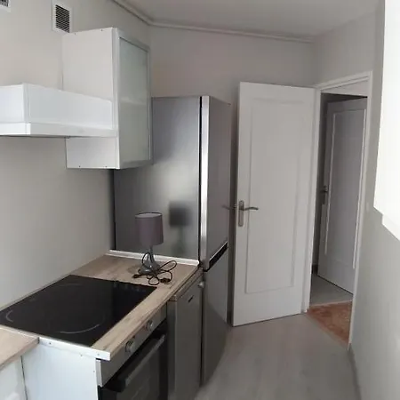 Apartment T3 Les Santons With Air Conditioning And Private Parking