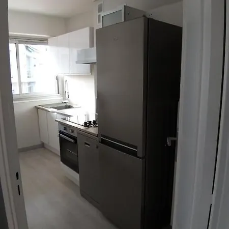 T3 Les Santons With Air Conditioning And Private Parking Apartment Cannes